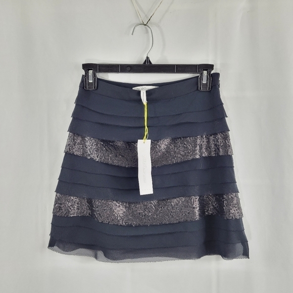BCBGeneration Sequin Tiered Mini Skirt Black - Picture 3 of 9